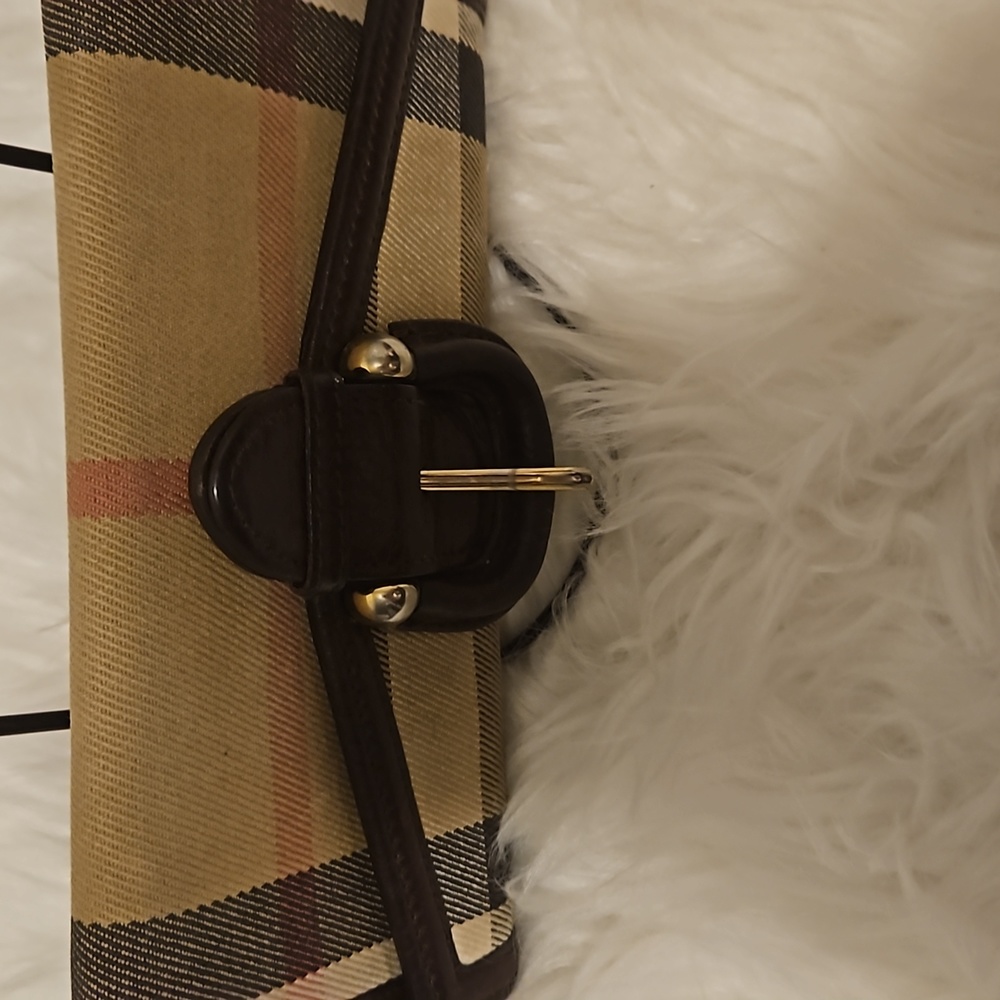 Burberry Tan Plaid Canvas Wallet with Dark Brown Leather Buckle - Picture 5 of 13